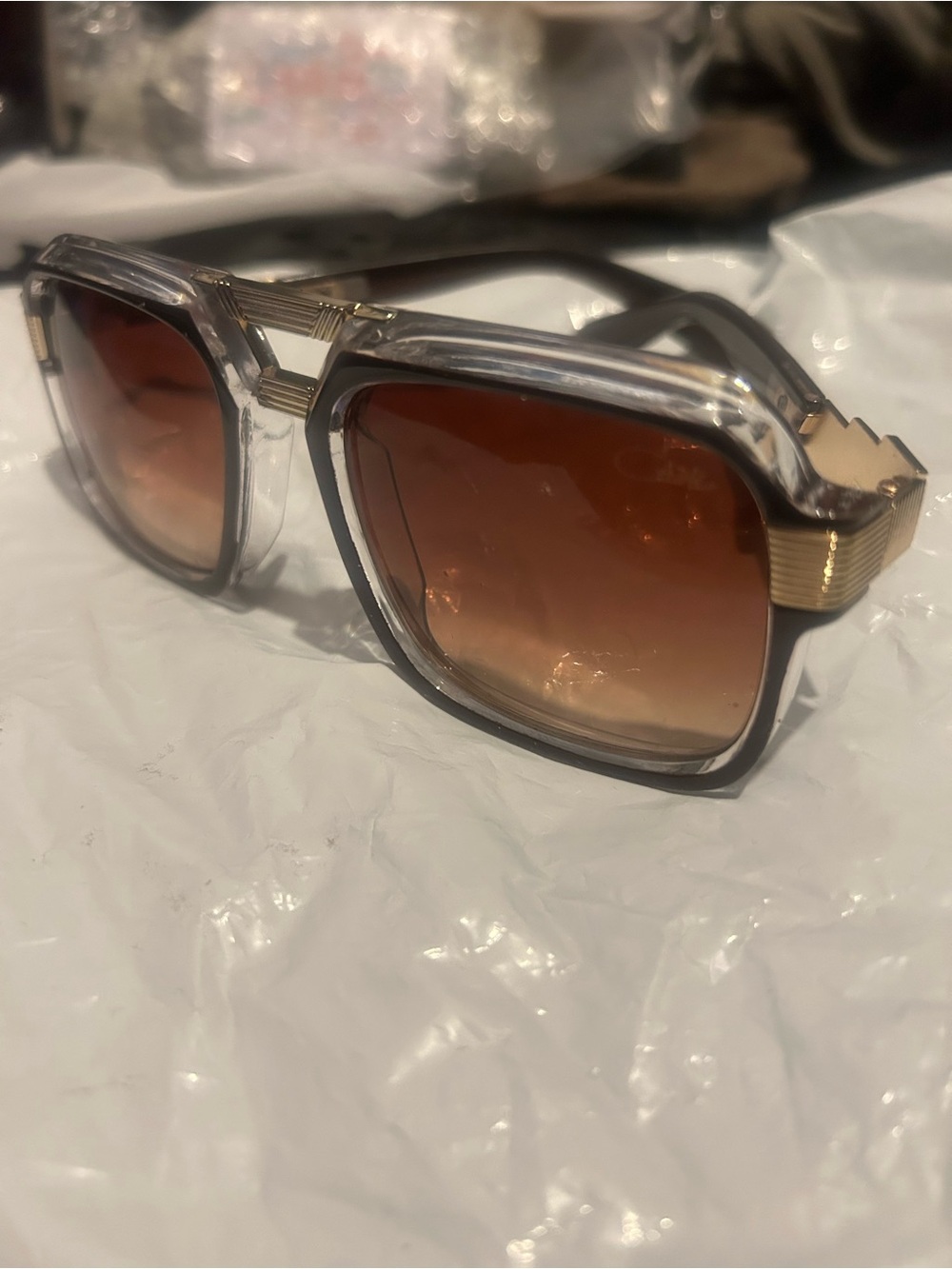 Cazeles Men's Clear Frame Sunglasses with Brown Gradient Lenses - Gold Accent
